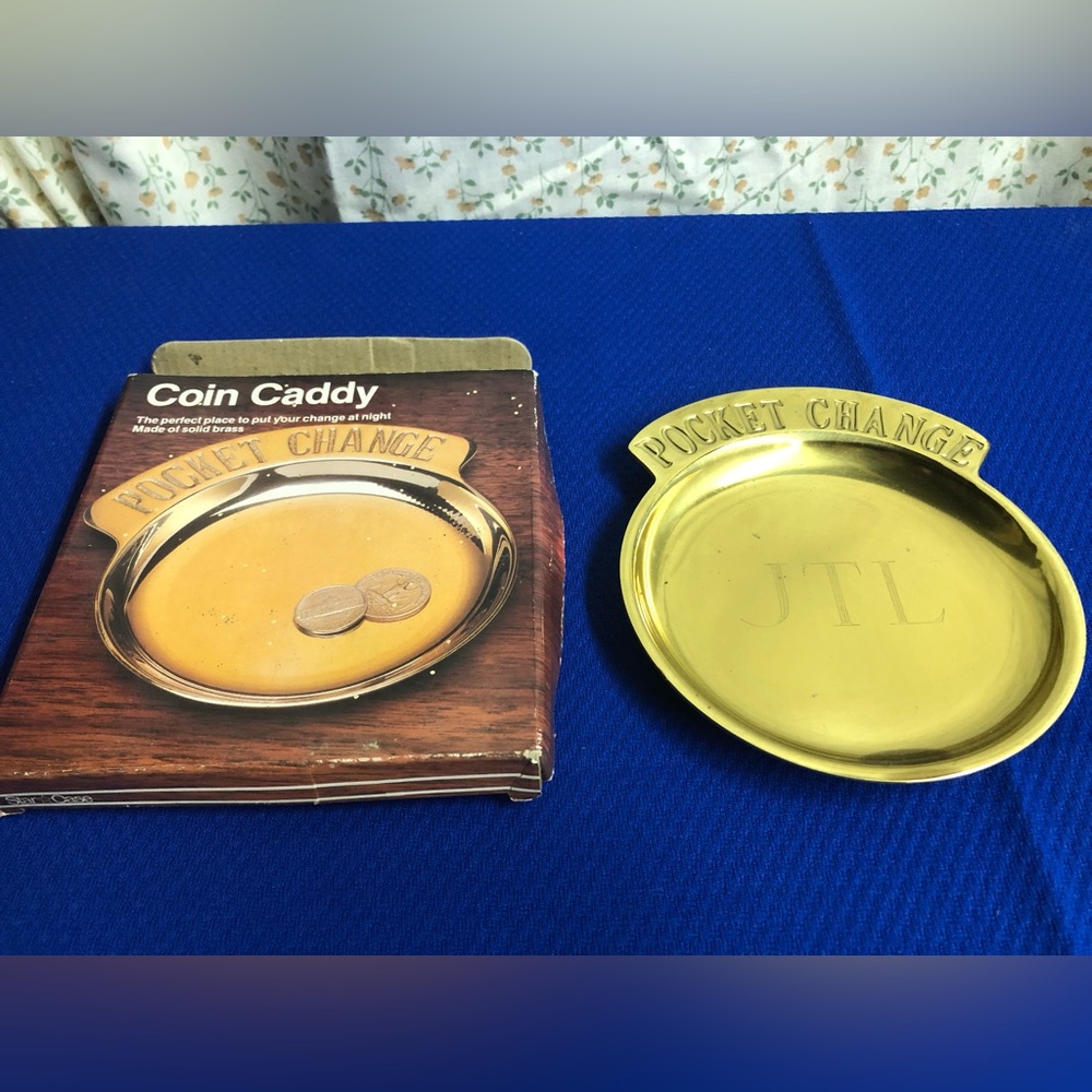 Vintage star case coin caddy brass change dish